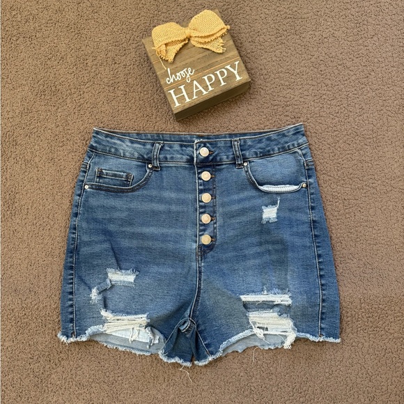 refuge Pants - Refuge Button Front Distressed Midi Shorts